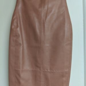 Faux leather pencil skirt